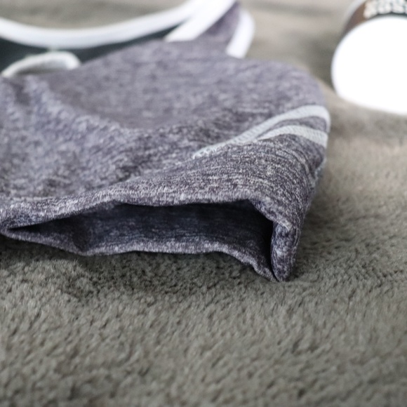 ⭐ 3 FOR $20 ⭐ Old Navy Racer back Sports Bra - Picture 3 of 7